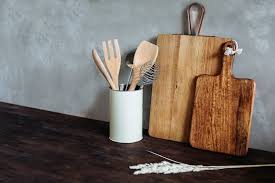KITCHEN APLLIANCES